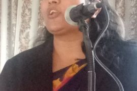 श्रमिकसँग विद्या भट्टराई