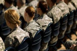 अब अमेरिकी सेनामा महिलालाई श्रृगार गर्न छुट