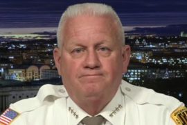 बाईडेनकाे आप्रवासी नितिकाे बिराेध