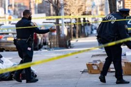 न्युयोर्कमा ग्रोसरी स्टोर मित्रै बन्दुक आक्रमण , एकको मुत्यु, दुई घाइते