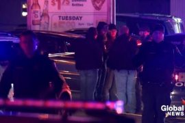 बिस्किन्सनकेा  बारमा भएको बन्दुक हमलामा तीनको ज्यान गयो