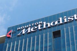 टेक्ससको हयुस्टनको कोरोना भ्याक्सिन लगाउन नमानेपछि अस्पतालका १५३ कर्मचारीको जागीर गुम्यो