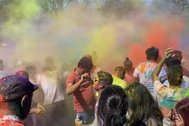 टेक्ससको युलेसमा झुमे नेपालीहरु होलीमा