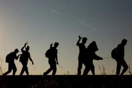नागरिकता प्रकृयामा ढिलाई भएपछि आप्रवासीद्धारा अमेरिकी सरकार विरुद्ध मुद्धा दायर
