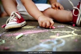 न्युयेार्ककेा एउटा डे केयरमा छाडेकेा बच्चाकेा ज्यान गएपछि संचालक पक्राउ