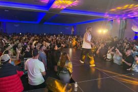 ड्यालसमा जम्यो दुर्गेश थापाको धमाका शो, अमेरिकी टुर भव्य रूपमा सकियो